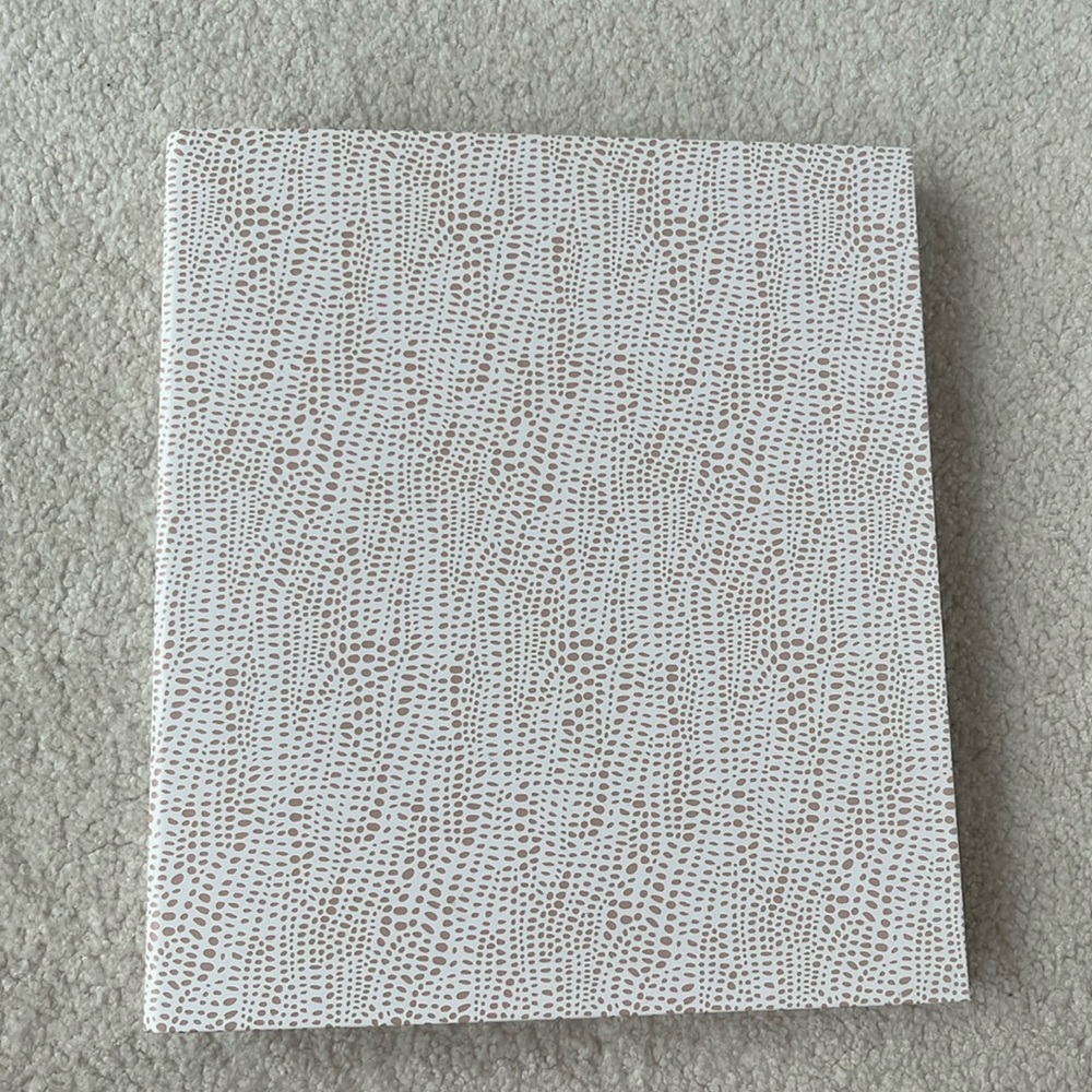 Super Cute 1 inch binder